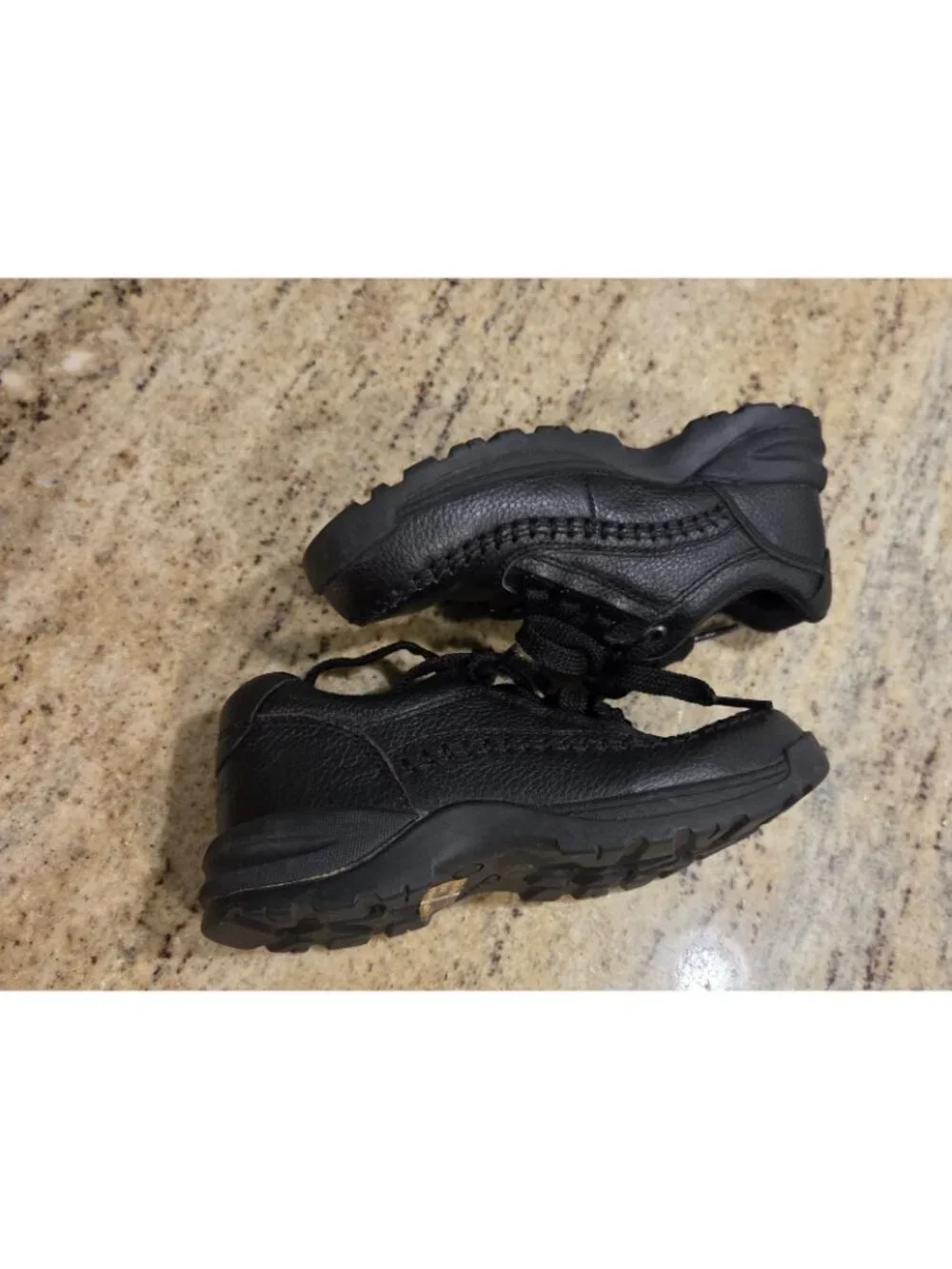 Clarks Kids Caribou Lace up Oxford Black Leather Children Size 11 Comfort Shoe